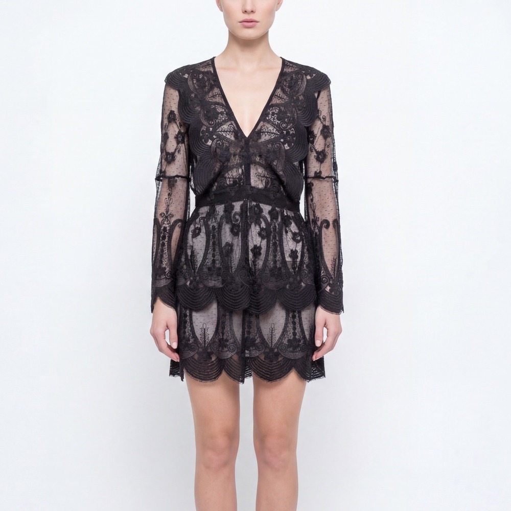 Elisabetta Franchi Black Lace Mini Dress – IT 40 (US 4 / UK 8)‎